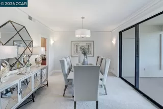 Photo #5: 41130354 Listing 