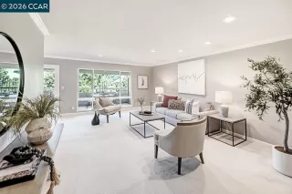 Photo #4: 41130357 Listing