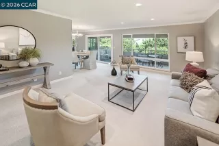 Photo #5: 41130357 Listing