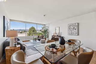 Photo #4: 41130363 Listing