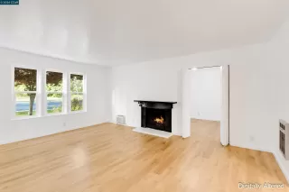 Photo #4: 41130382 Listing 