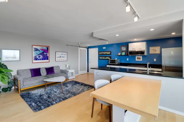 MLS: 41130383 Condo For Sale