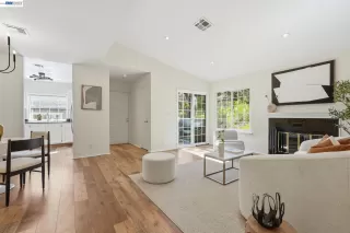 Photo #5: 41130393 Listing 