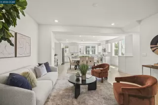 Photo #5: 41130427 Listing 