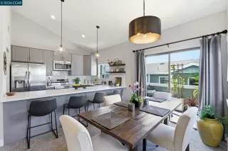 Photo #6: 41130440 Listing