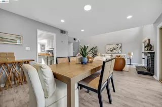 Photo #5: 41130484 Listing 