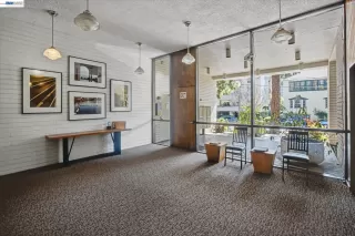 Photo #2: 41130537 Listing