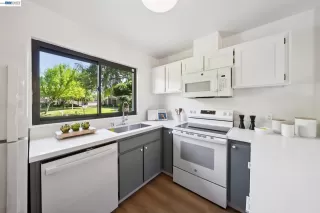 Photo #4: 41130538 Listing 