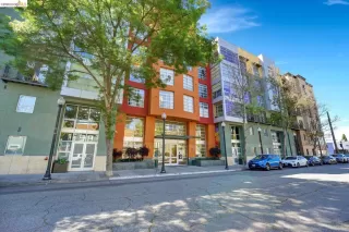 Photo #2: 41130556 Listing