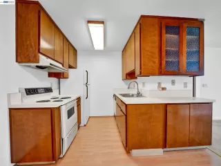 Photo #5: 41130582 Listing