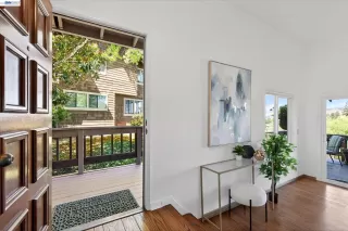 Photo #6: 41130584 Listing