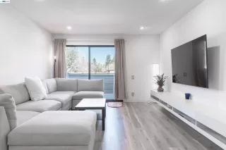 Photo #5: 41130597 Listing 