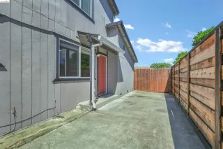 Photo #5: 41130609 Listing