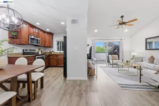 Photo #6: 41130624 Listing