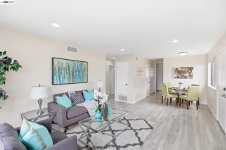 Photo #3: 41130637 Listing 