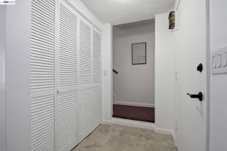 Photo #5: 41130682 Listing