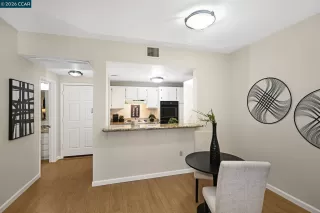 Photo #5: 41130743 Listing 