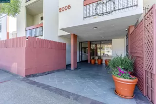 Photo #2: 41130755 Listing 