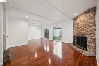 Photo #2: 41130765 Listing 