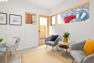 Photo #5: 41130852 Listing