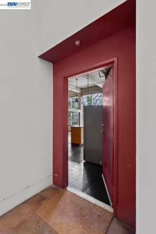 Photo #2: 41130861 Listing