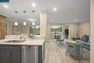 Photo #4: 41130899 Listing 