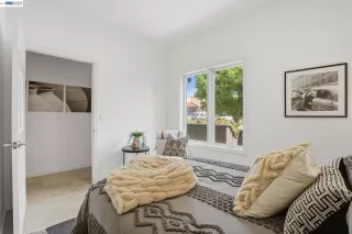 Photo #5: 41130946 Listing 