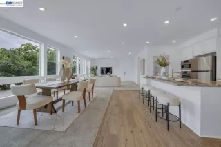 Photo #5: 41131058 Listing