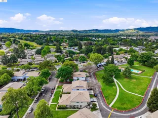 Photo #4: 41131062 Listing 