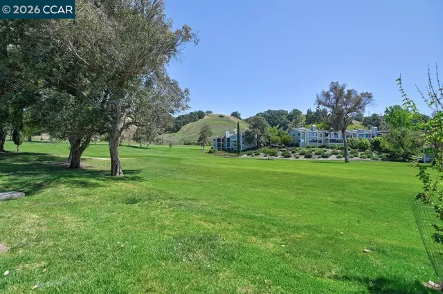 MLS: 41131079 Condo For Sale