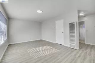 Photo #2: 41131088 Listing 