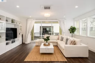 Photo #5: 41131152 Listing 