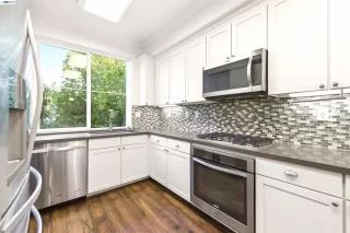 Photo #1: 41131193 Listing 