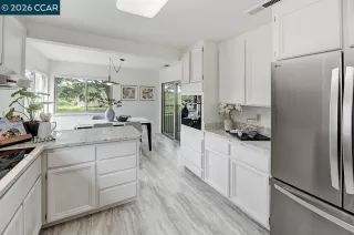 Photo #1: 41131194 Listing 