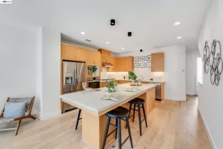 Photo #5: 41131195 Listing 