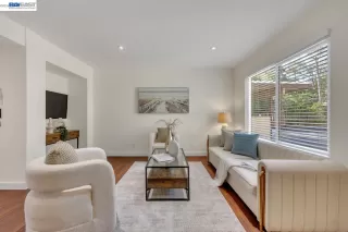 Photo #1: 41131210 Listing 