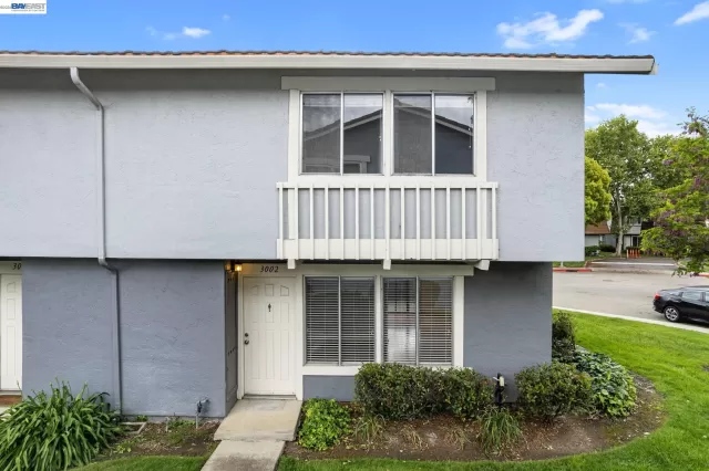 MLS: 41131258 Condo For Sale