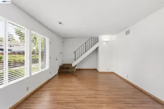 Photo #2: 41131258 Listing 