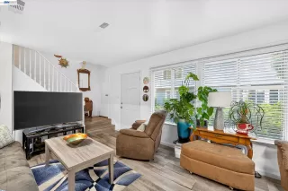 Photo #2: 41131281 Listing 