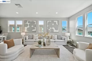 More Details about MLS # 41131317 : 437 RYAN TER