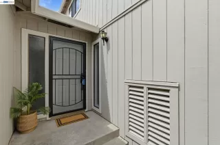 Photo #2: 41131318 Listing 