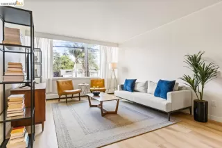 Photo #2: 41131329 Listing 