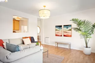 Photo #4: 41131419 Listing 