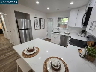 Photo #4: 41131423 Listing 