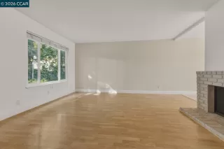 Photo #3: 41131439 Listing 