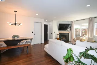 Photo #4: 41131446 Listing 