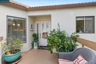 Photo #2: 41131509 Listing 