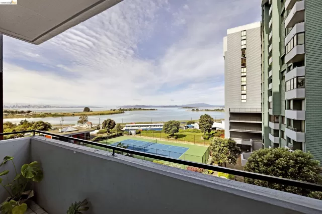 MLS: 41131511 Condo For Sale