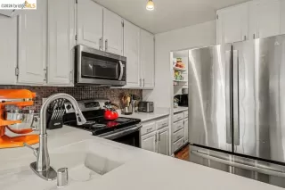 Photo #3: 41131541 Listing 