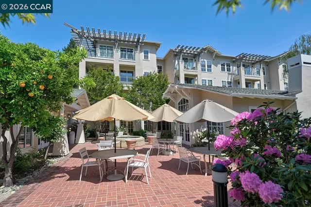 MLS: 41131583 Condo For Sale